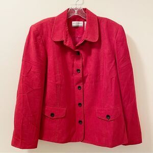 Alfred
Dunner Red Faux Suede Blazer - Size 16 P